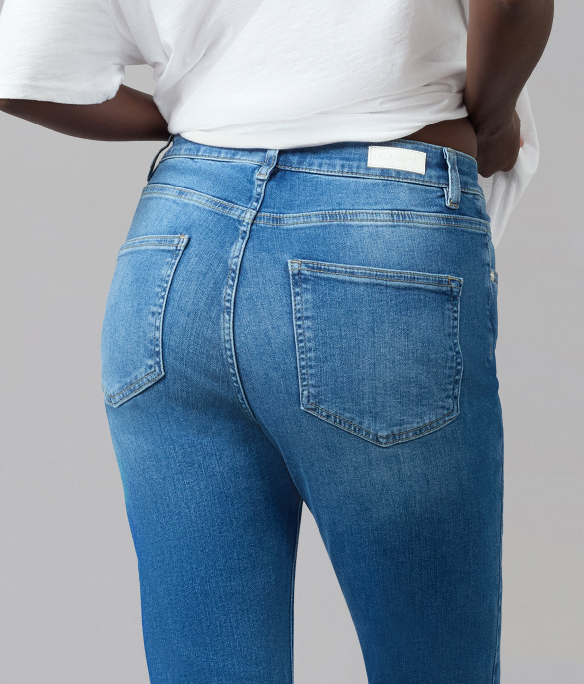 BILLIE-MDL High Rise Bootcut Jeans