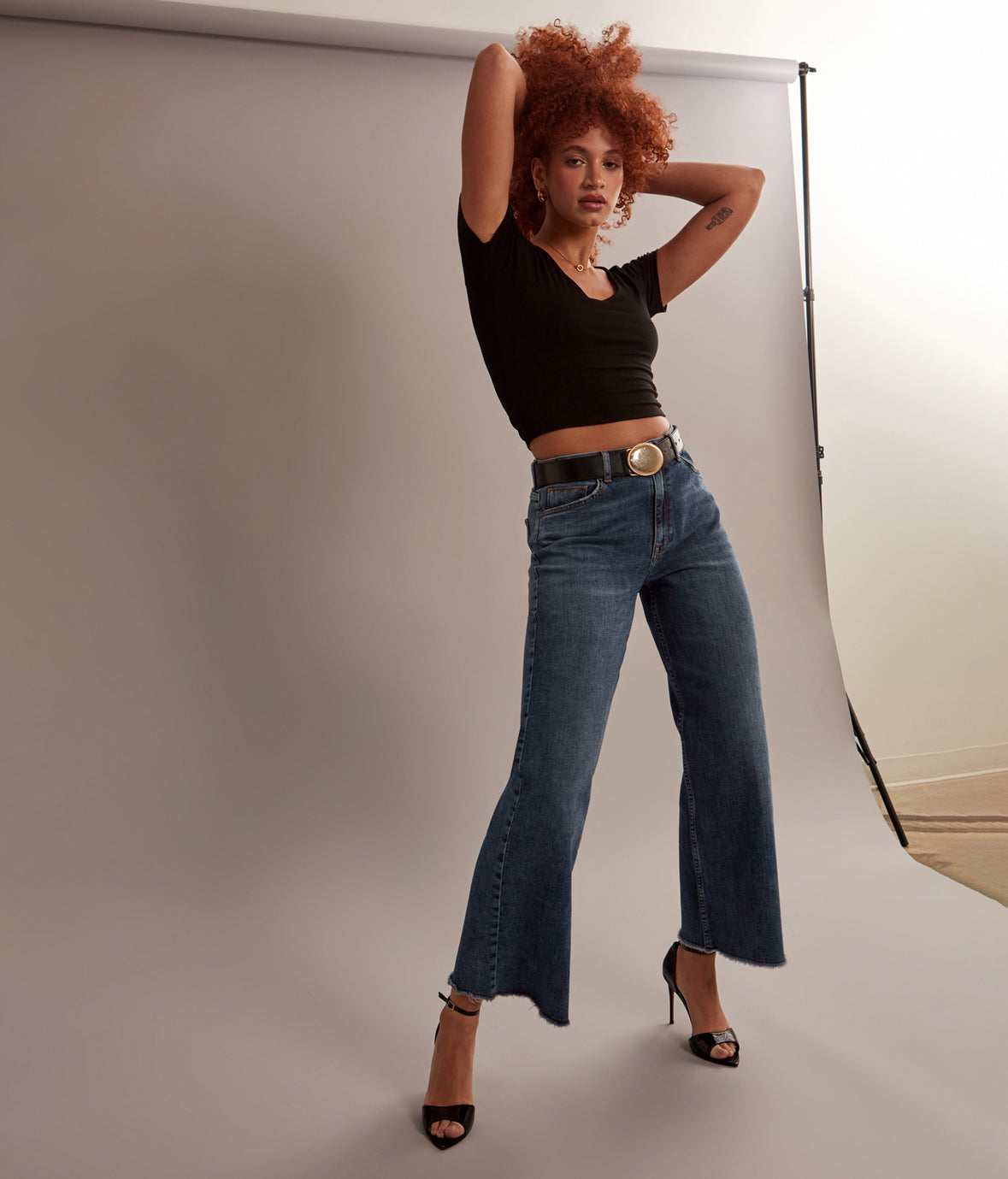 MILAN-DIS Ultra High Rise Wide Leg Jeans