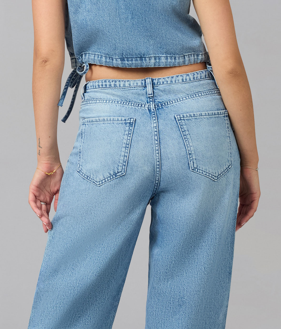 REMY-DW Mid Rise Wide Leg Trouser