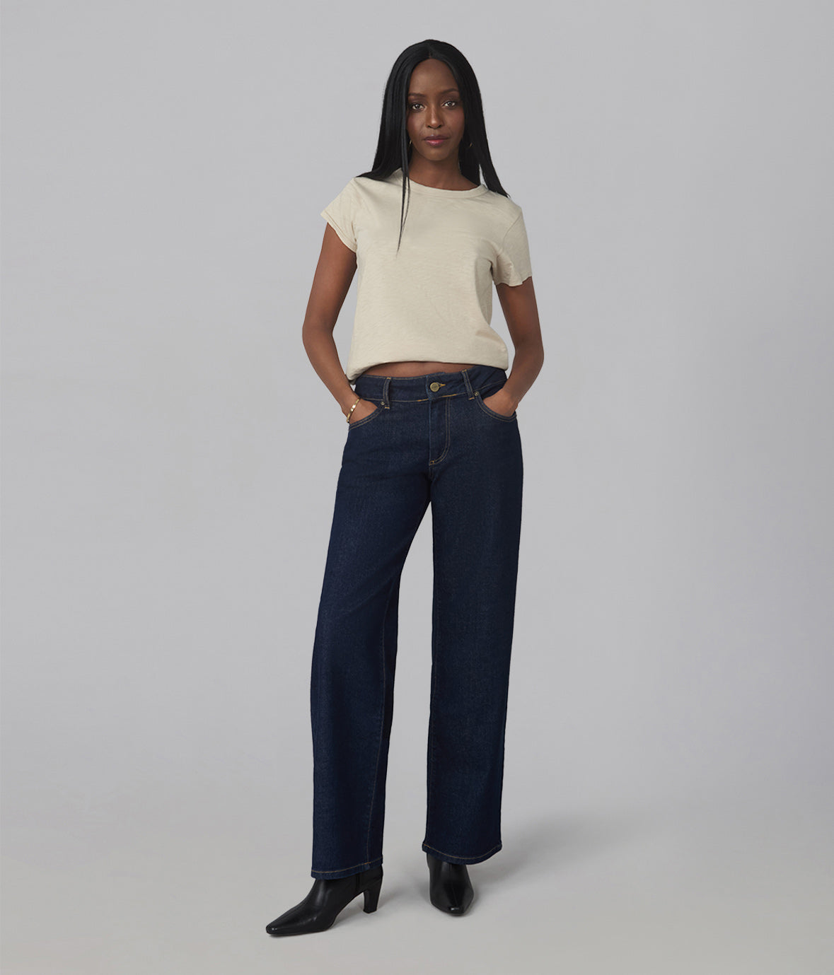 MIRO-DRW Mid Rise Comfort Straight Jeans