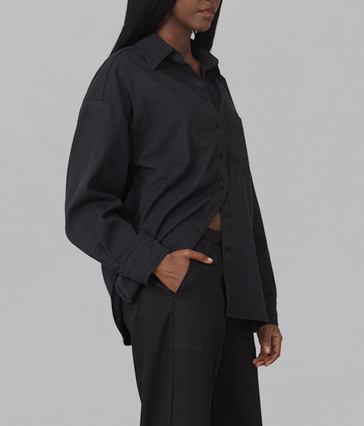 VERONICA-BLK Weekend Blouse